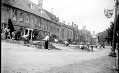 Laying the cables in the high street
