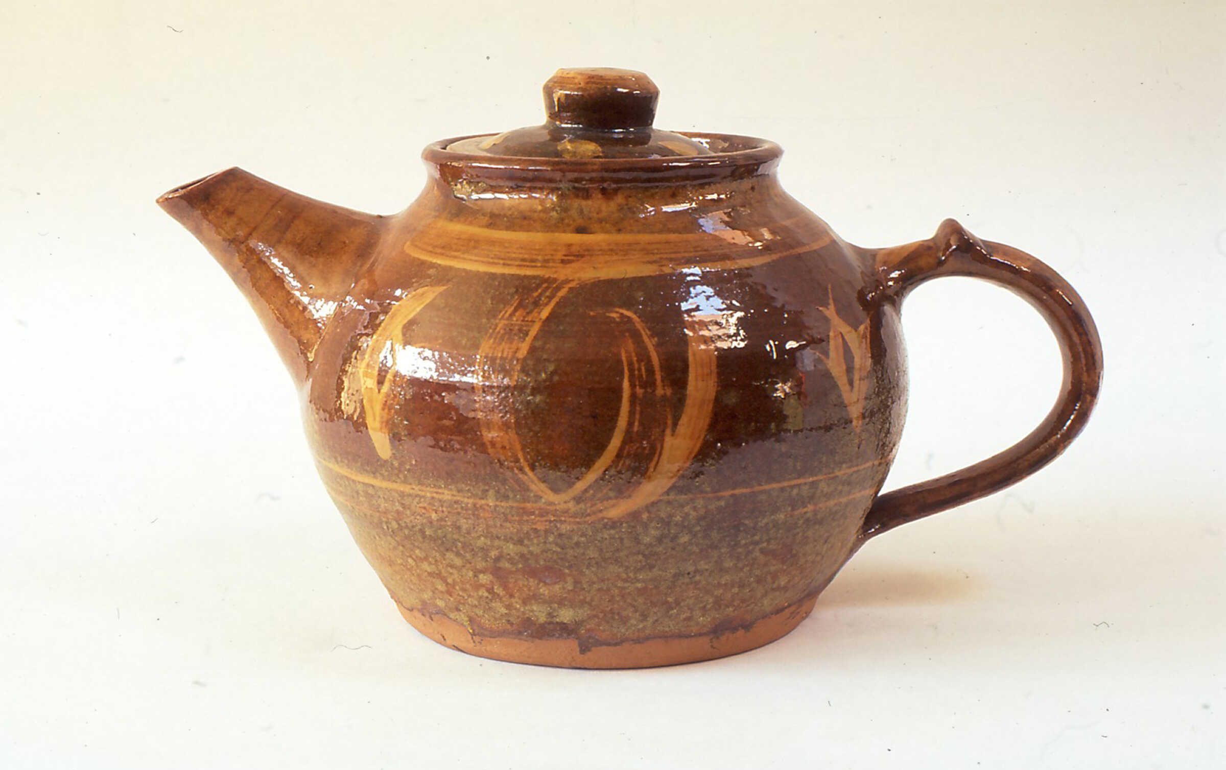 winchcombe-teapot--(richard-c-b)_optimized